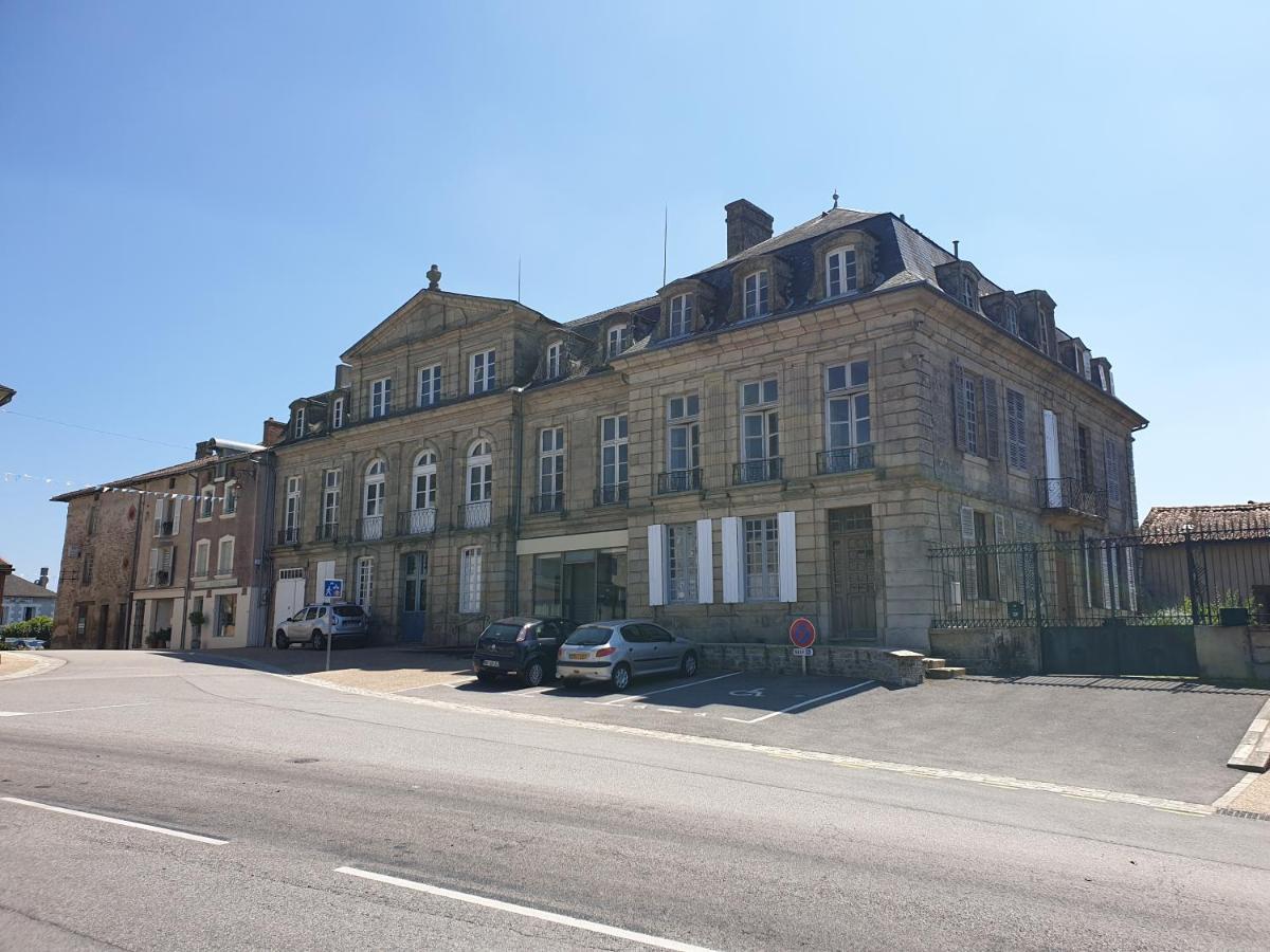 Le Chateau Châteauponsac エクステリア 写真