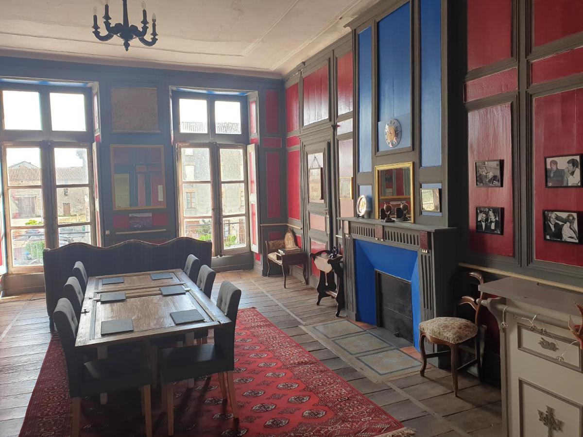 Le Chateau Châteauponsac エクステリア 写真